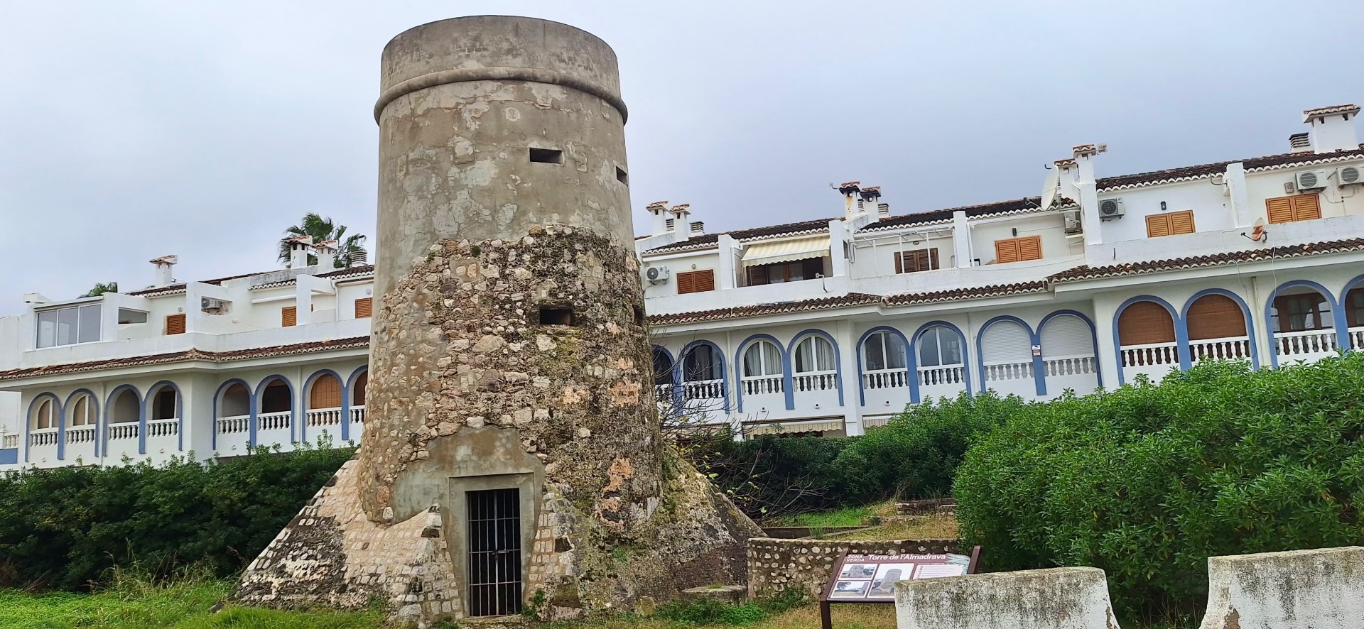 Torre de la l’Almadrava