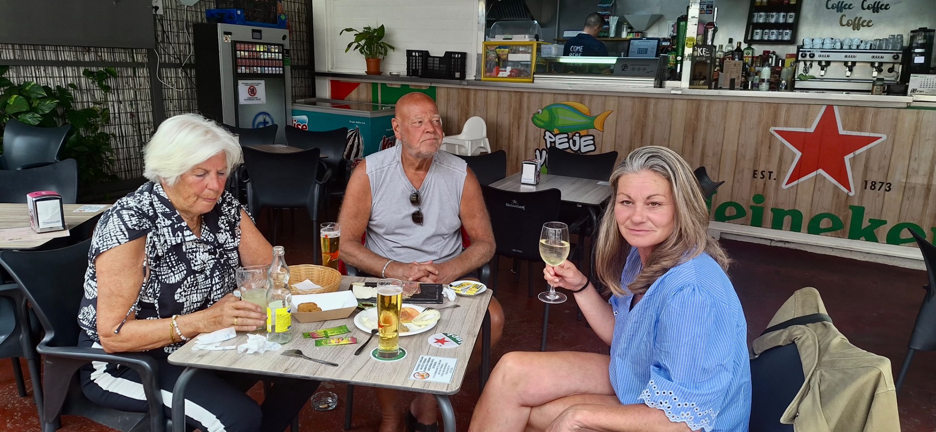 Lunchen bij de haven van San Sebastián de La Gomera